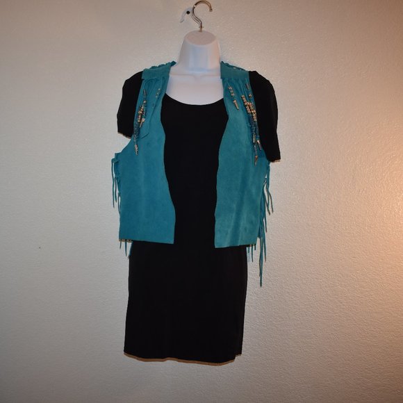 Vintage Leather Cowgirl vest - Picture 2 of 13